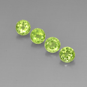3.76 ct Green Peridot Stone, Natural Peridot in Round Facet Shape for Sale