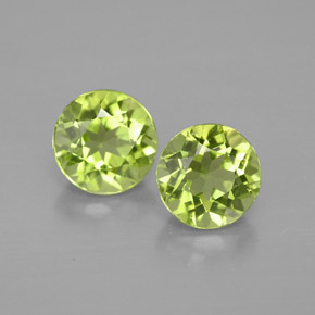 1.62 ct Green Peridot Gemstone, Peridot Gem in Round Facet Shape for Sale.