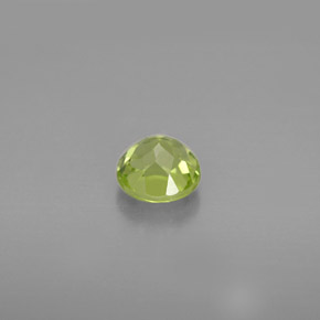 Peridot Gemstone in 5.6 mm Size for Sale, Peridot Stone in Lively Green Color