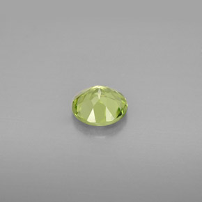 Peridot Gemstone in 6 mm (calibrated) Size for Sale, Peridot Stone in Lively Green Color