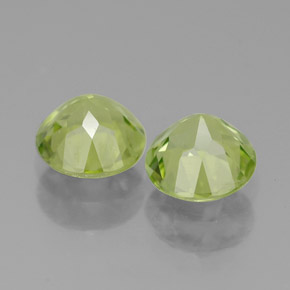 Peridot Gemstone in 6 mm (calibrated) Size for Sale, Peridot Stone in Lively Green Color