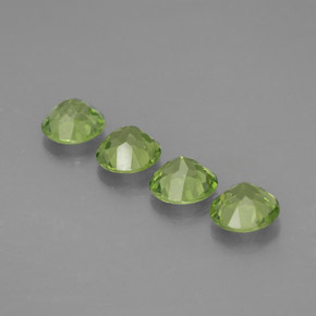 Peridot Gemstone in 6 mm (calibrated) Size for Sale, Peridot Stone in Lively Green Color