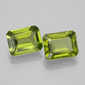4.46 ct Green Peridot Stone, Natural Peridot in Octagon Facet Shape for Sale
