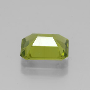 Peridot Gemstone in 9 x 7 mm (calibrated) Size for Sale, Peridot Stone in Lively Green Color
