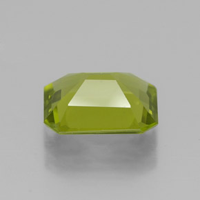 Peridot Gemstone in 8.6 x 6.6 mm Size for Sale, Peridot Stone in Lively Green Color