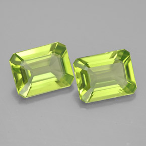 4.56 ct Green Peridot Stone, Natural Peridot in Octagon Facet Shape for Sale