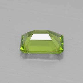 Peridot Gemstone in 9 x 7 mm (calibrated) Size for Sale, Peridot Stone in Lively Green Color
