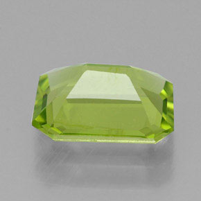 Peridot Gemstone in 8.9 x 6.7 mm Size for Sale, Peridot Stone in Lively Green Color
