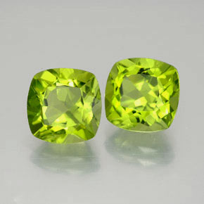 5.37 ct Green Peridot Stone, Natural Peridot in Cushion-Cut Shape for Sale