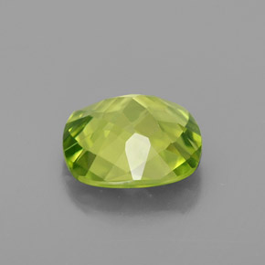 Peridot Gemstone in 8.1 x 8.1 mm Size for Sale, Peridot Stone in Lively Green Color