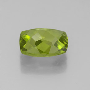Peridot Gemstone in 9.5 x 7.6 mm Size for Sale, Peridot Stone in Lively Green Color