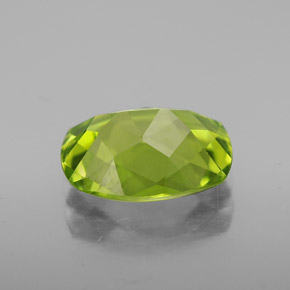 Peridot Gemstone in 9.6 x 7.5 mm Size for Sale, Peridot Stone in Lively Green Color