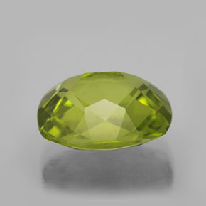 Peridot Gemstone in 10 x 8 mm (calibrated) Size for Sale, Peridot Stone in Lively Green Color