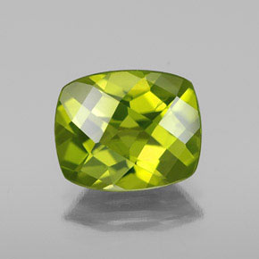 2.8ct Cushion Checkerboard Lively Green Peridot Gem for sale 2.8ct Cushion Checkerboard Lively Green Peridot Gem (ID: 334421)