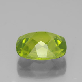 Peridot Gemstone in 10 x 8 mm Size for Sale, Peridot Stone in Lively Green Color