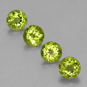 3.86 ct Green Peridot Gemstone, Peridot Gem in Round Facet Shape for Sale.