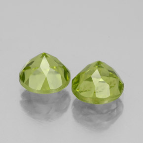 Peridot Gemstone in 6 mm (calibrated) Size for Sale, Peridot Stone in Lively Green Color