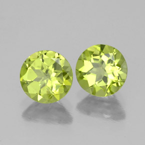 1.77 ct Green Peridot Stone, Natural Peridot in Round Facet Shape for Sale