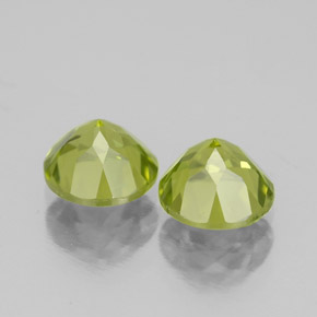 Peridot Gemstone in 6 mm (calibrated) Size for Sale, Peridot Stone in Lively Green Color