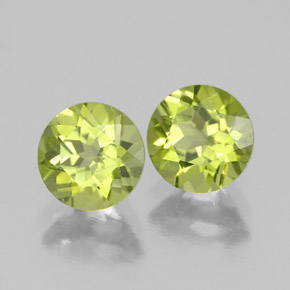 1.73 ct Green Peridot Stone, Natural Peridot in Round Facet Shape for Sale
