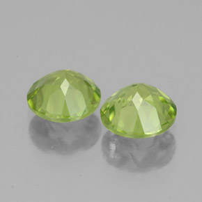 Peridot Gemstone in 6.5 mm (calibrated) Size for Sale, Peridot Stone in Lively Green Color