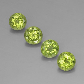 3.70 ct Green Peridot Gemstone, Peridot Gem in Round Facet Shape for Sale.