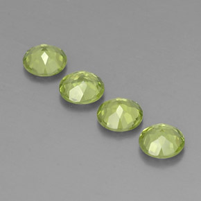 Peridot Gemstone in 6 mm (calibrated) Size for Sale, Peridot Stone in Lively Green Color