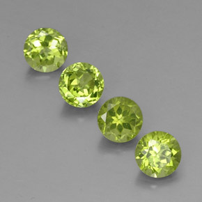 4.49 ct Green Peridot Gemstone, Peridot Gem in Round Facet Shape for Sale.