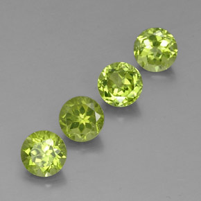 4.49 ct Green Peridot Stone, Natural Peridot in Round Facet Shape for Sale