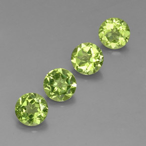 3.77 ct Green Peridot Stone, Natural Peridot in Round Facet Shape for Sale