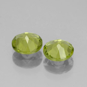 Peridot Gemstone in 6 mm (calibrated) Size for Sale, Peridot Stone in Lively Green Color