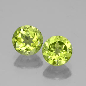 1.71 ct Green Peridot Gemstone, Peridot Gem in Round Facet Shape for Sale.