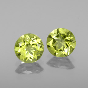 1.55 ct Green Peridot Gemstone, Peridot Gem in Round Facet Shape for Sale.