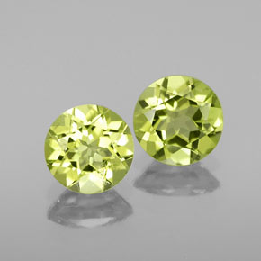 1.72 ct Green Peridot Gemstone, Peridot Gem in Round Facet Shape for Sale.
