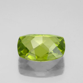 Peridot Gemstone in 11 x 8.9 mm Size for Sale, Peridot Stone in Lively Green Color