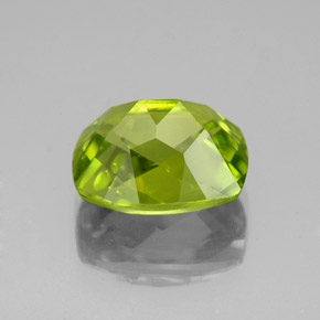 Peridot Gemstone in 9.9 x 8 mm Size for Sale, Peridot Stone in Lively Green Color