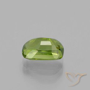 Peridot Gemstone in 8.6 x 5.9 mm Size for Sale, Peridot Stone in Medium Green Color