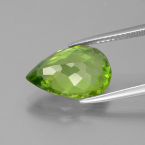 Peridot Gemstone in 14.1 x 10 mm Size for Sale, Peridot Stone in Lively Green Color