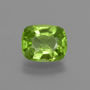 Medium Green Peridot Edelstein - 2.3ct Kissenschliff (ID: 415701)