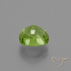 Peridot Gemstone in 7.7 x 7.1 mm Size for Sale, Peridot Stone in Lively Green Color