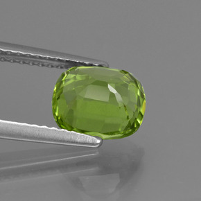 Peridot Gemstone in 8.2 x 7.3 mm Size for Sale, Peridot Stone in Medium Green Color