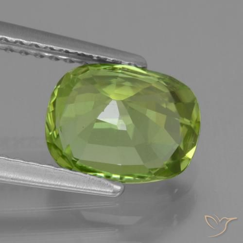 Peridot Gemstone in 8.5 x 7 mm Size for Sale, Peridot Stone in Medium Green Color