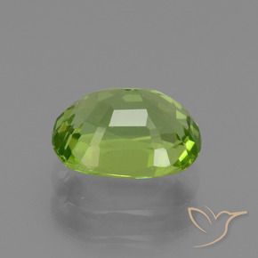 Peridot Gemstone in 8.5 x 6.7 mm Size for Sale, Peridot Stone in Lively Green Color