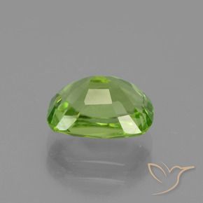 Peridot Gemstone in 8.5 x 6.4 mm Size for Sale, Peridot Stone in Medium Green Color