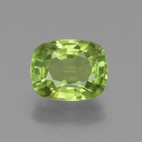 Yellowish Green Peridot Gem - 2.2ct Cushion-Cut (ID: 438060)