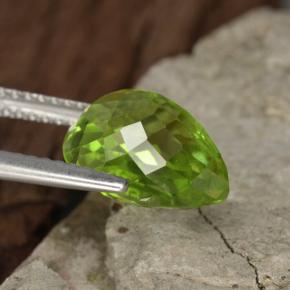 Peridot Gemstone in 11 x 9 mm (calibrated) Size for Sale, Peridot Stone in Medium Green Color