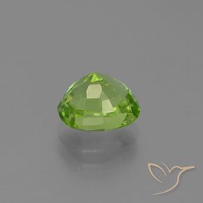 Peridot Gemstone in 8.1 x 6.7 mm Size for Sale, Peridot Stone in Lively Green Color
