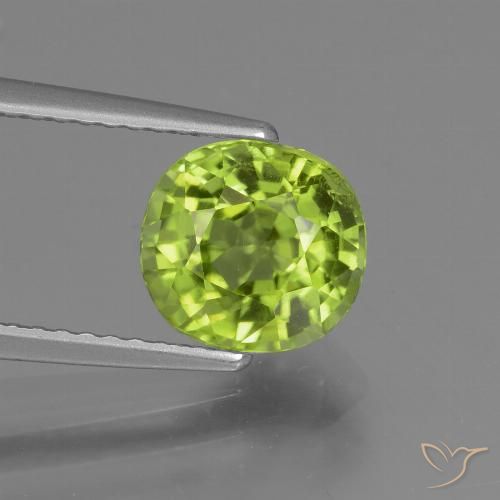 7,8 x 7,3mm ovaler grüner Peridot aus Myanmar, Gewicht von 2 ct, natürlicher Edelstein in VS-SI Reinheit, 1 Stück ovaler Peridot - Farbe: Leichtes lebendiges Grün, Mohs-Härte von 6,5 - 7 Geeignet für den täglichen Gebrauch im Schmuck, Photo A