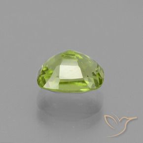 Peridot Gemstone in 8 x 6 mm (calibrated) Size for Sale, Peridot Stone in Medium Green Color