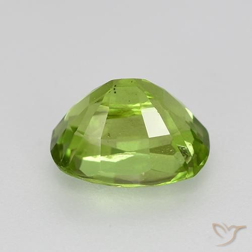 Peridot Gemstone in 8 x 6 mm (calibrated) Size for Sale, Peridot Stone in Medium Green Color